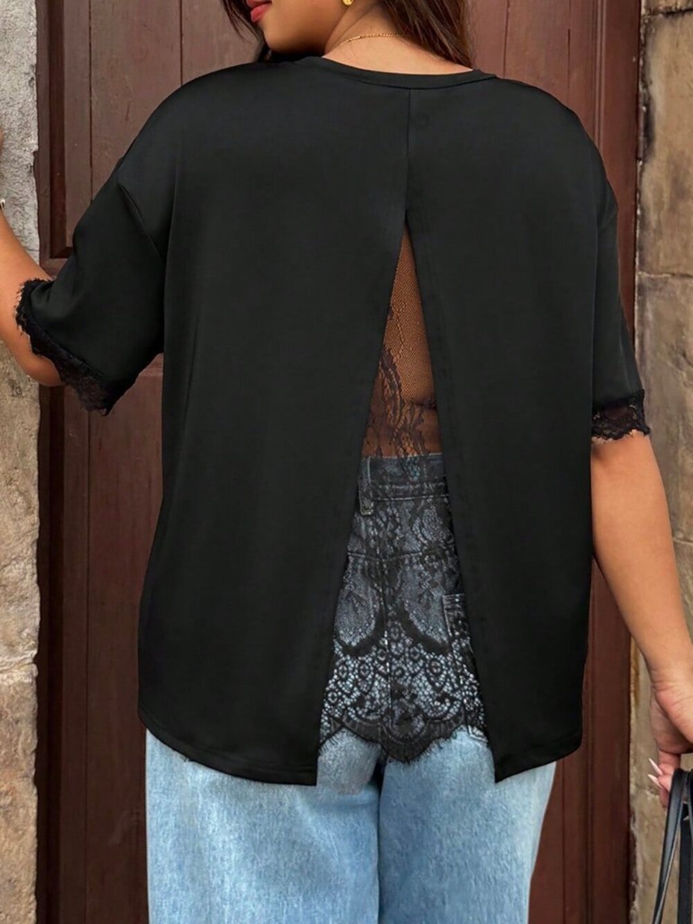 Black Casual Women's Plus Size Lace Open Back Round Neck Short Sleeve T-Shirt